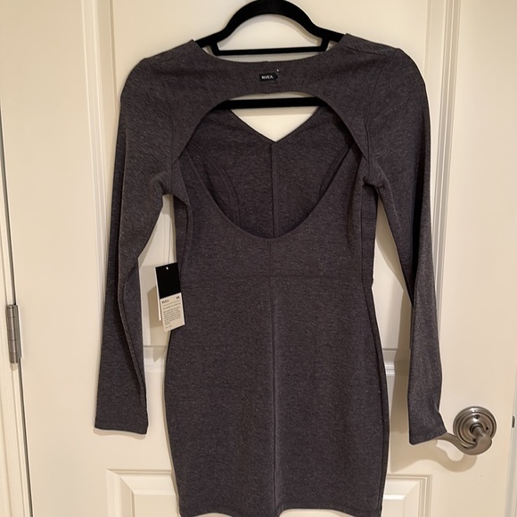 RVCA Dress, Never Worn, Tags On, extra Small - Picture 2 of 2